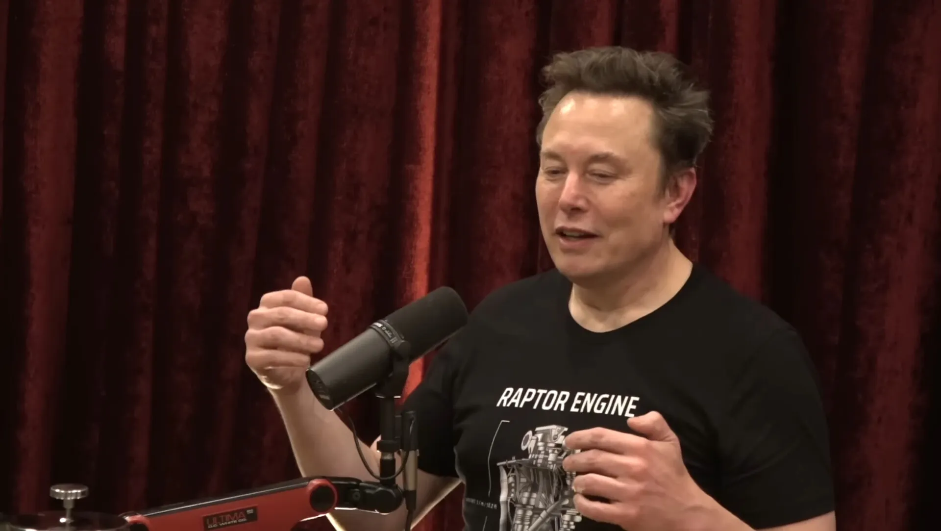 Elon Musk says there's a 20% chance that AI will annihilate humans.